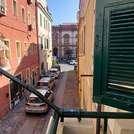 Liberty House Nel Centro Di Sassari